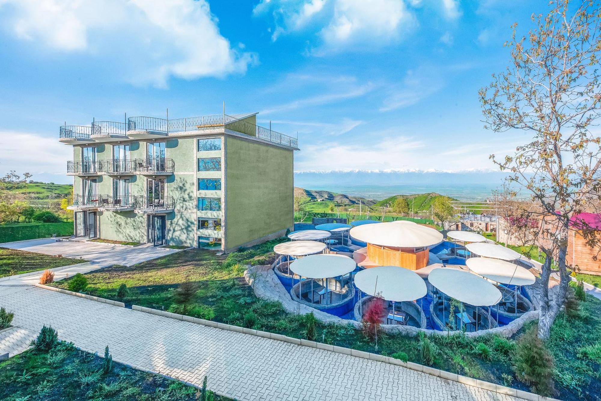 Villaggio Mirzaani Resort Sighnaghi Exterior photo